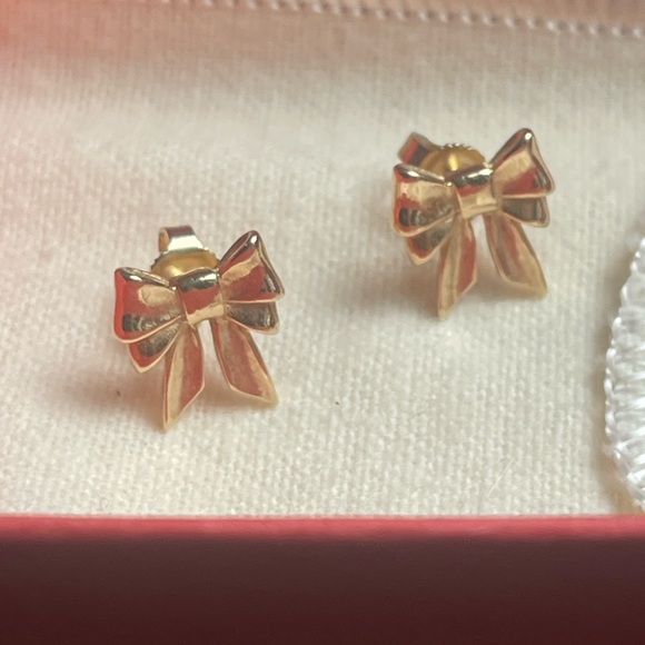 James Avery 14k yellow Gold Bow Back-Post Stud Earrings - Picture 13 of 15